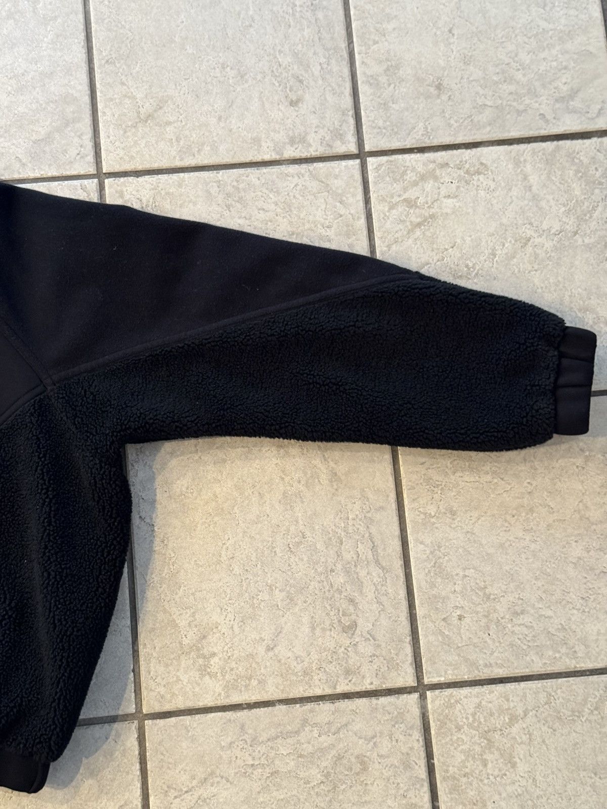 Burberry Burberry TB Monogram Half-Zip Sherpa/Fleece Pullover Size US M / EU 48-50 / 2 - 5 Thumbnail