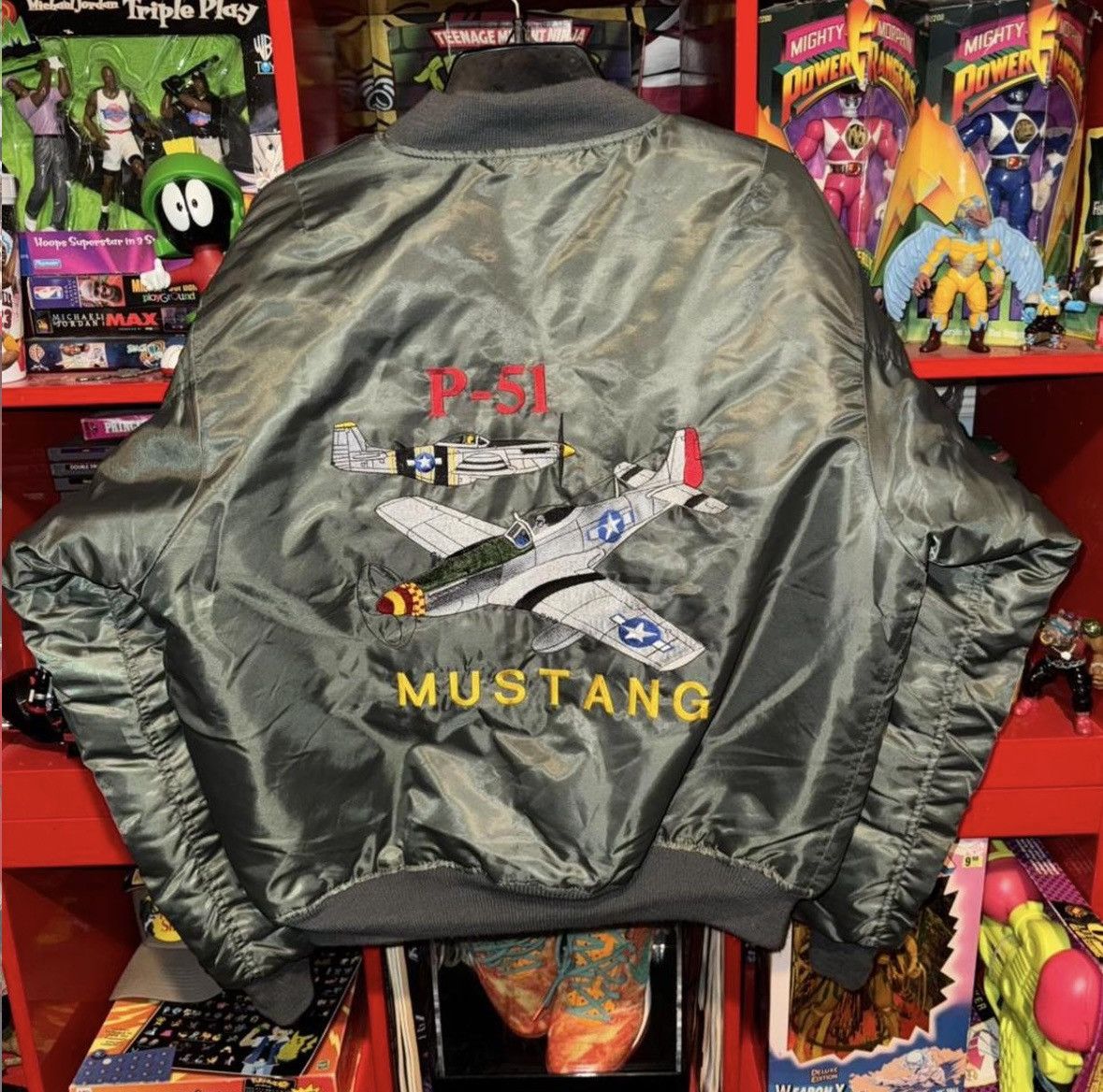 Rothco Rothco MA-1 x P-51 mustangs x Bomber jacket Size US L / EU 52-54 / 3 - 1 Thumbnail