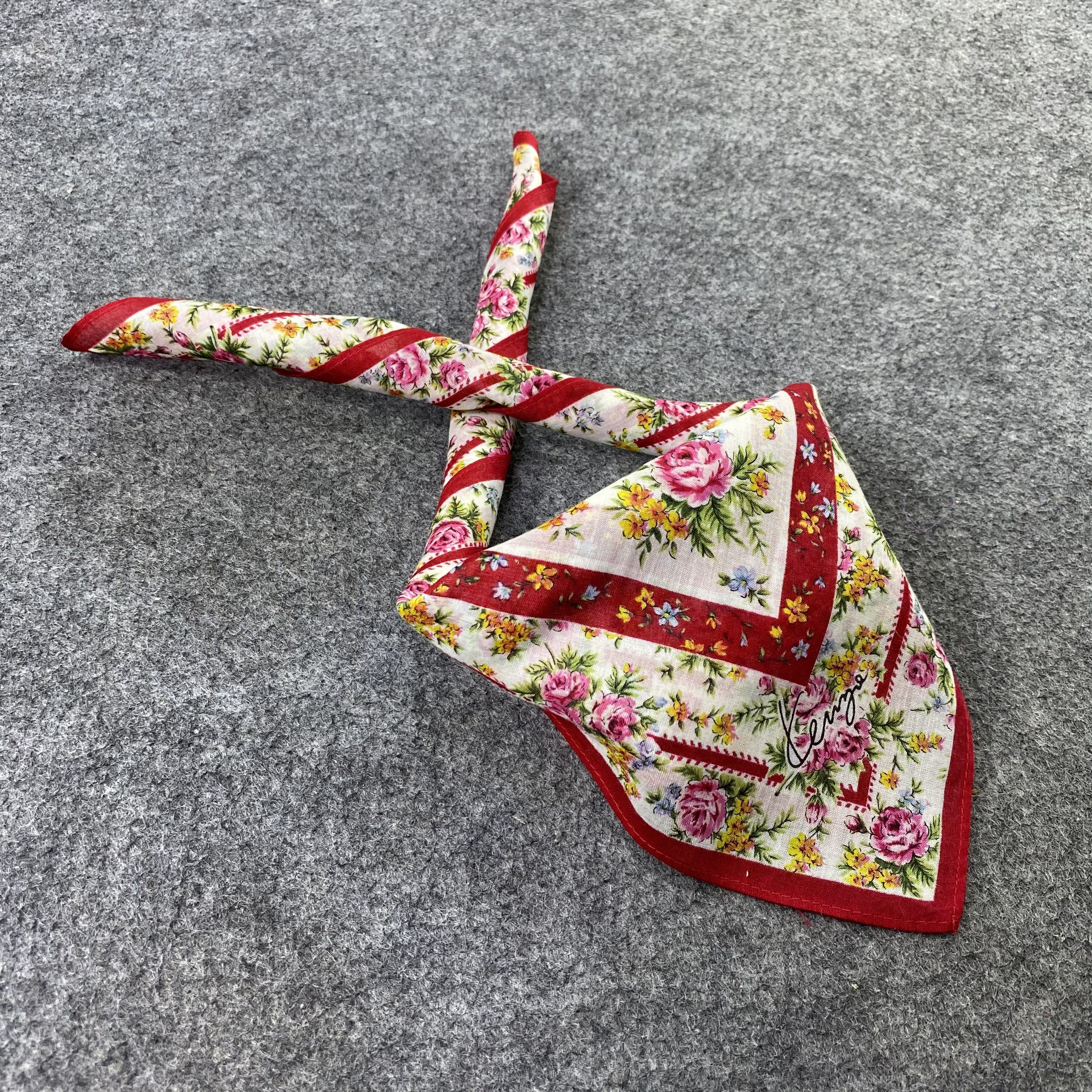 Kenzo Kenzo Handkerchief / Bandana / Neckerchief-B1529 Size ONE SIZE - 1 Thumbnail