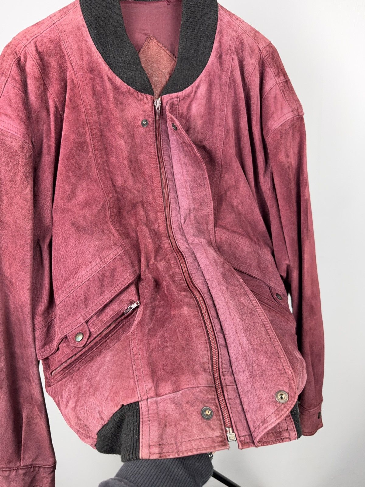 Japanese Brand Vintage 90s Retro Oversized Burgundy Suede Leather Bomber Size US L / EU 52-54 / 3 - 12 Thumbnail