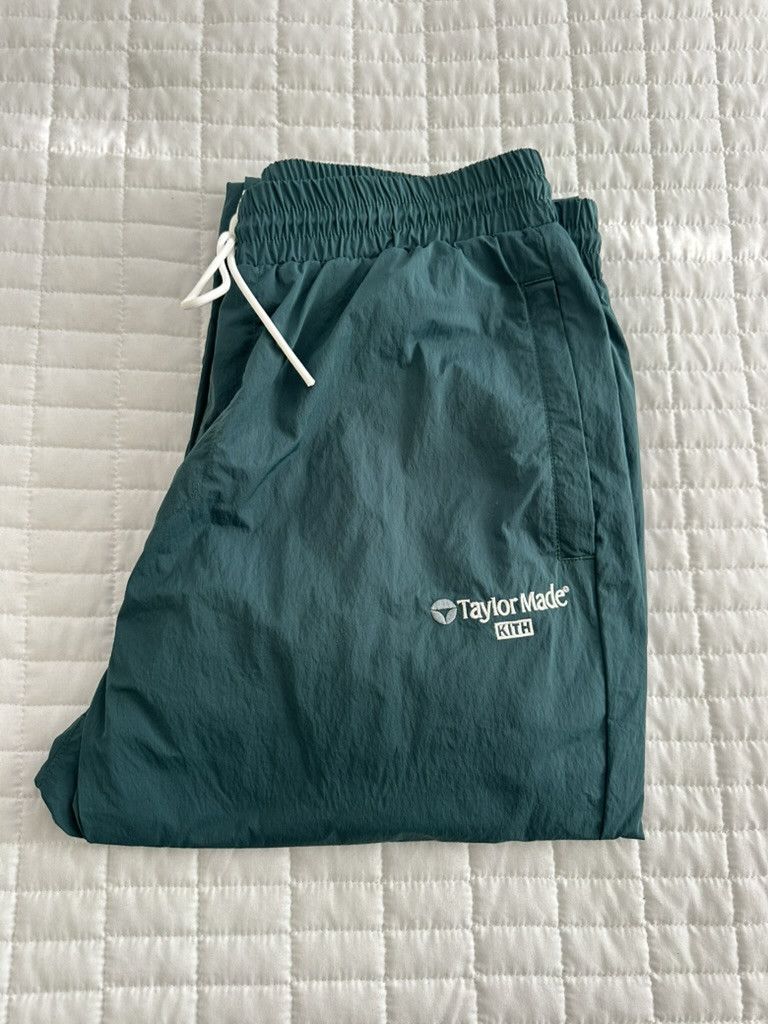 Kith × TaylorMade Kith TaylorMade Par Track Pant Fairway Size Medium Size US 32 / EU 48 - 16 Thumbnail