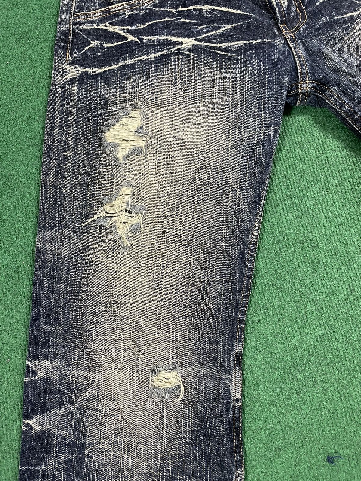 If Six Was Nine Distressed Japanese Jeans Very Nice Size US 33 - 7 Thumbnail