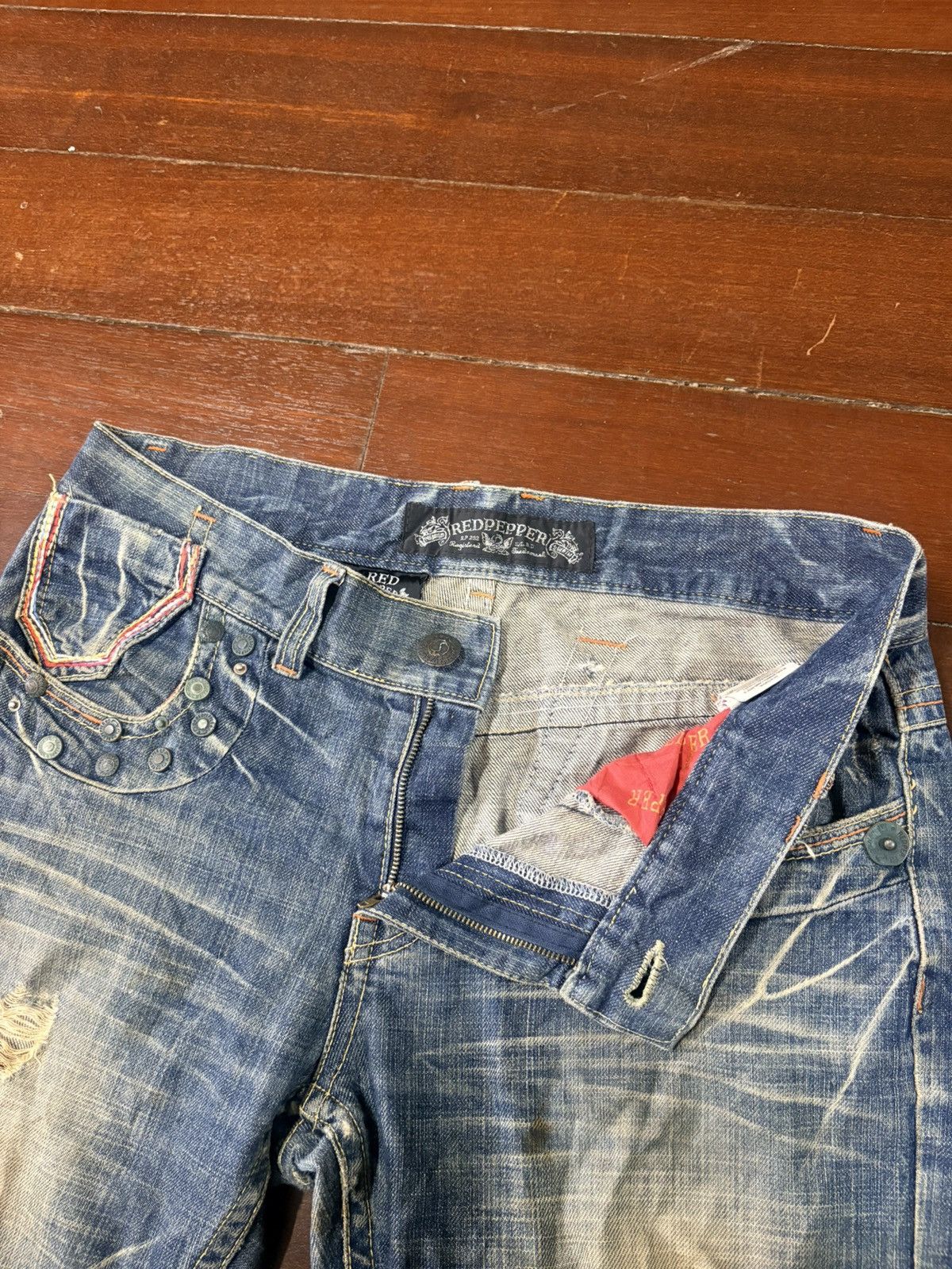 Hysteric Glamour SICK RUSTY RED PAPER VINTAGE DENIM distressed mud wash flare Size US 32 / EU 48 - 9 Thumbnail