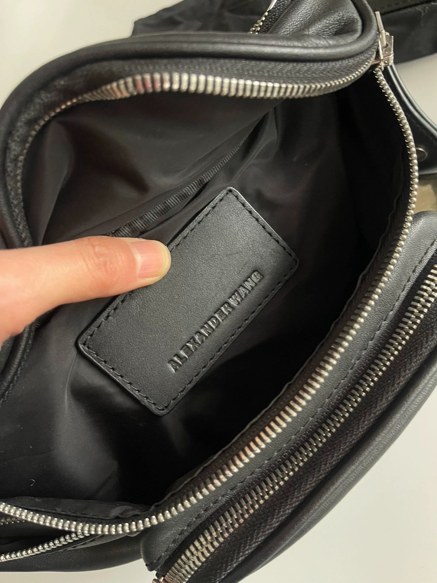 Alexander Wang Alexander Wang Chain Vintage Fanny Pack Crossbody Size ONE SIZE - 8 Thumbnail