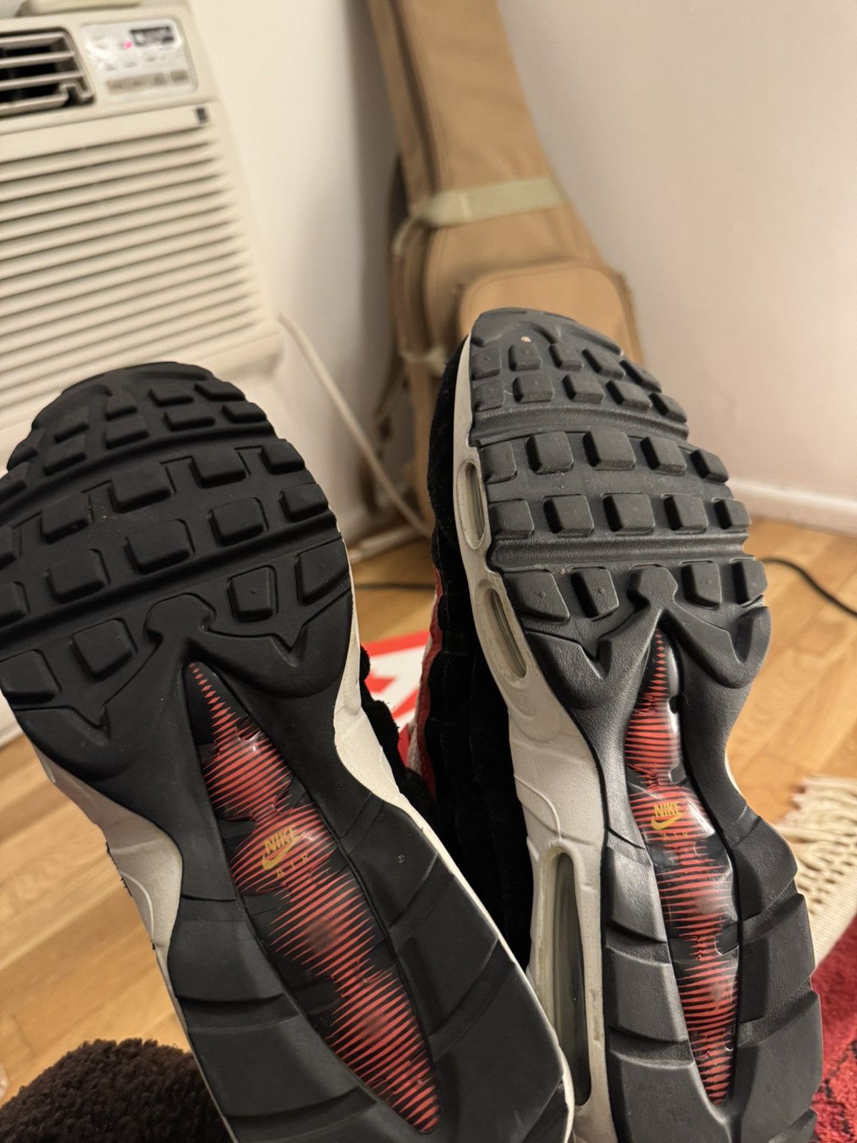 Nike Nike Air Max 95 Essential Size US 10 / EU 43 - 9 Thumbnail