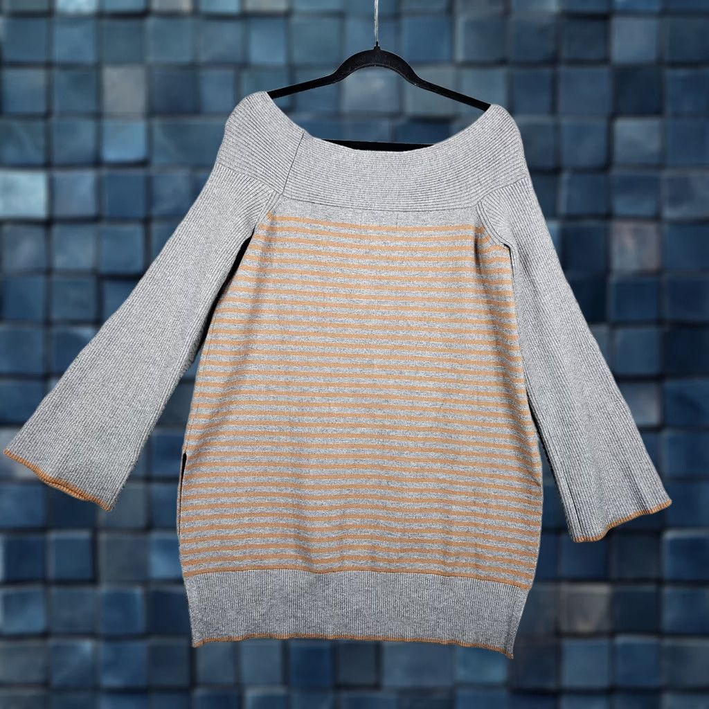 Anthropologie Anthropologie Women’s Off Shoulder Gray Stripes Sweater Cardigan L Adult Regular Size Gray Striped Knit Shirt 90s Modern Mens Womens Girls Size L / US 10 / IT 46 - 1 Thumbnail