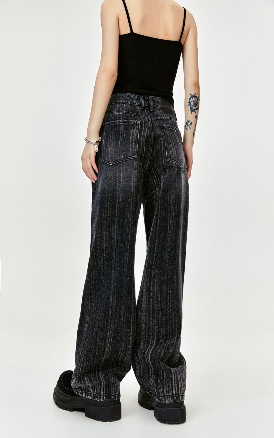 Japanese Brand Men's trendy retro washed oversized jeans Size US 32 / EU 48 - 5 Thumbnail