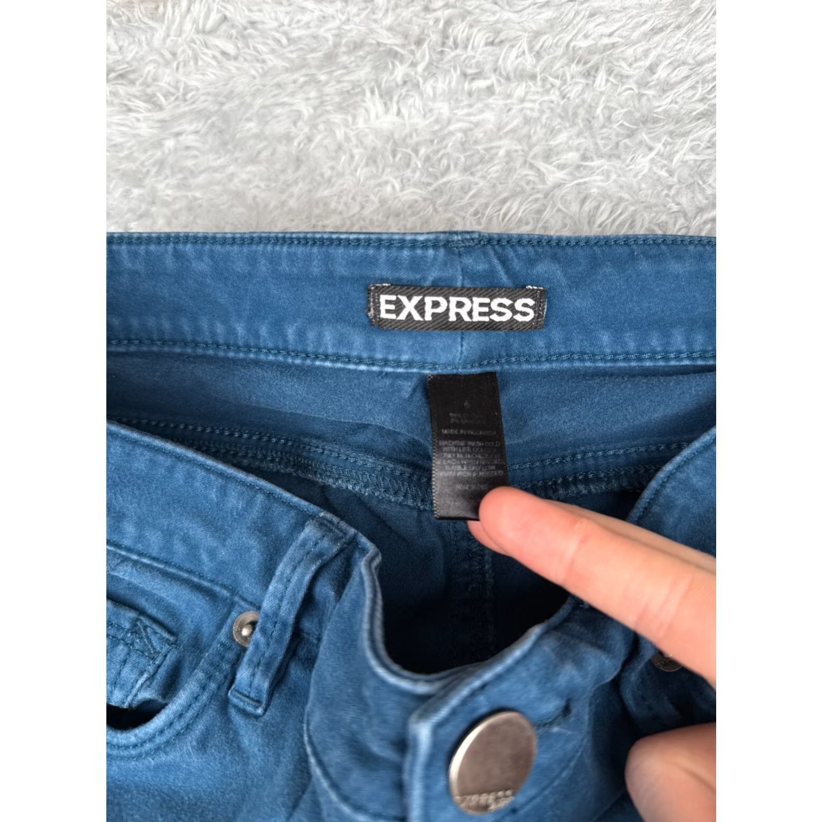 Express Express Jeans Womens Jeans 6 Blue Denim Skinny Low Rise Cotton Blend 29x30 Size 28" / US 6 / IT 42 - 6 Thumbnail