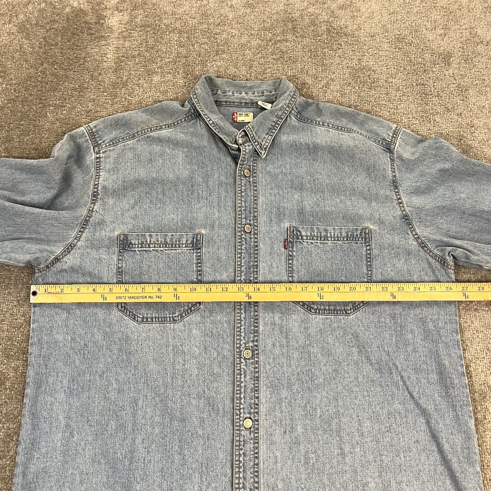 Levi's VINTAGE LEVIS Shirt Mens Large Blue Red Tab Denim Button Collared Trucker Rodeo Western Size US L / EU 52-54 / 3 - 7 Thumbnail