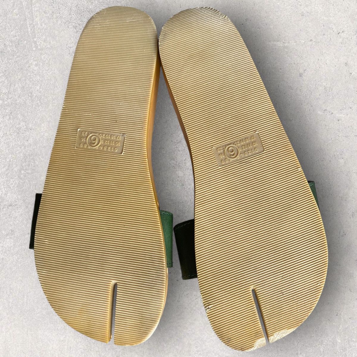 Maison Margiela SS05 MM6 wood tabi clogs with green leather straps Size US 7.5 / IT 37.5 - 6 Thumbnail