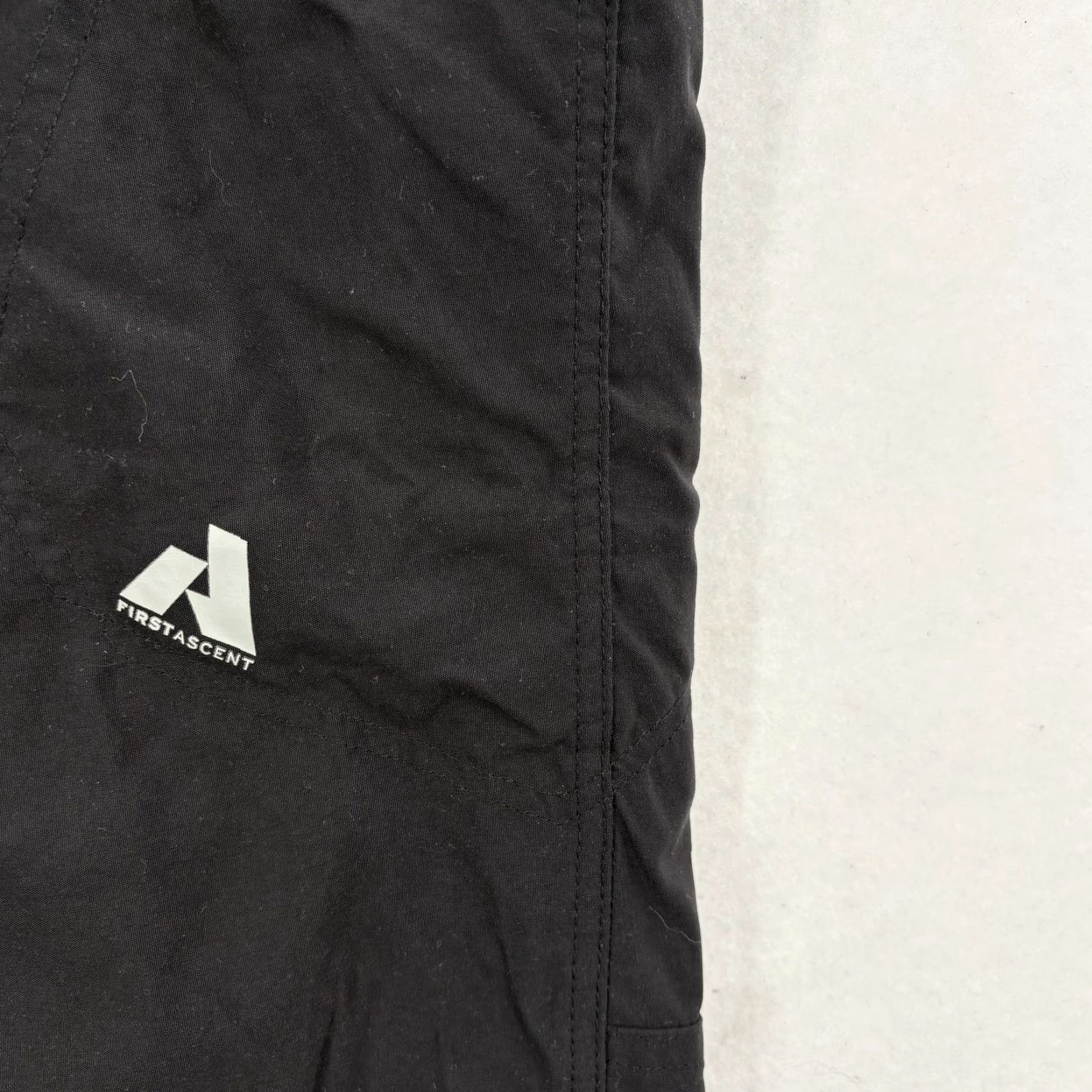 Eddie Bauer Eddie Bauer First Ascent Pants Mens 34x26 Black Cropped Hiking Nylon Stretch Pants Size US 34 / EU 50 - 4 Thumbnail