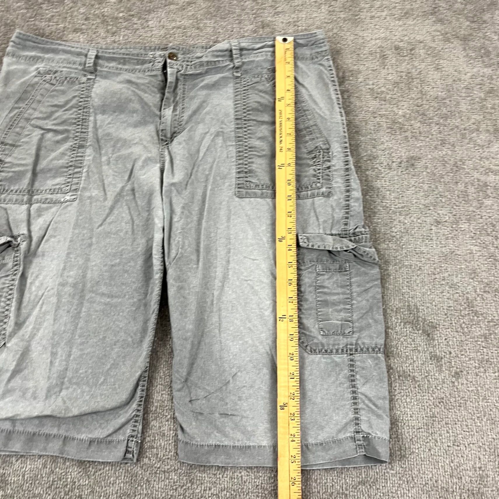 Gramicci VINTAGE Gramicci Shorts Women 14 Bermuda Nylon Gray Patina Dyed 3/4 Length Lightweight Hiking Climb Pockets Size 36" / US 14 / IT 50 - 5 Thumbnail