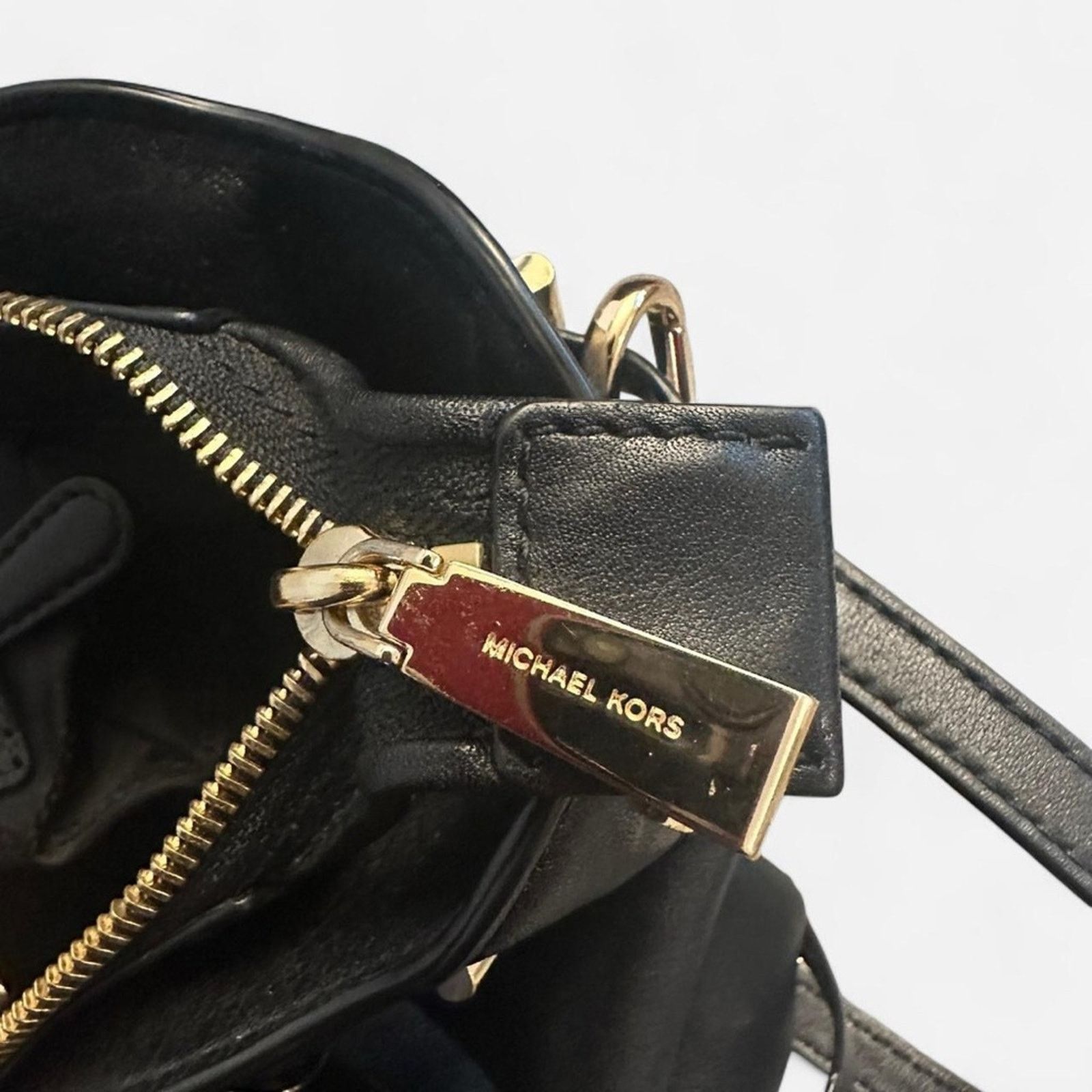 Michael Kors Michael Kors black Amelia AV1809 top zip medium bag Size ONE SIZE - 4 Thumbnail