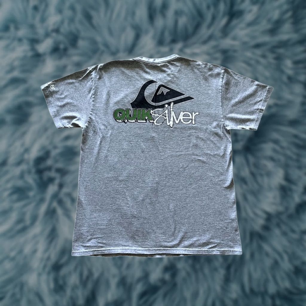 Quiksilver VINTAGE Quiksilver Shirt Mens M Gray Surf Skate Snowboard Short Sleeve 90s RARE Size US M / EU 48-50 / 2 - 1 Thumbnail