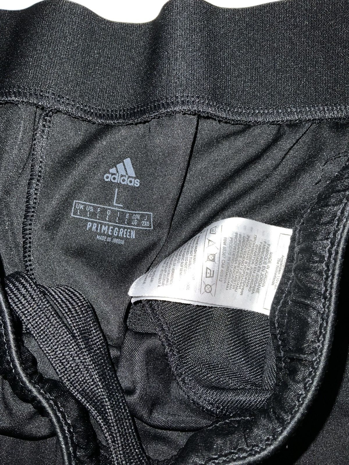 Adidas Adidas X Undefeated Los Angeles Kings 8” Inseam Shorts Size US 34 / EU 50 - 5 Thumbnail