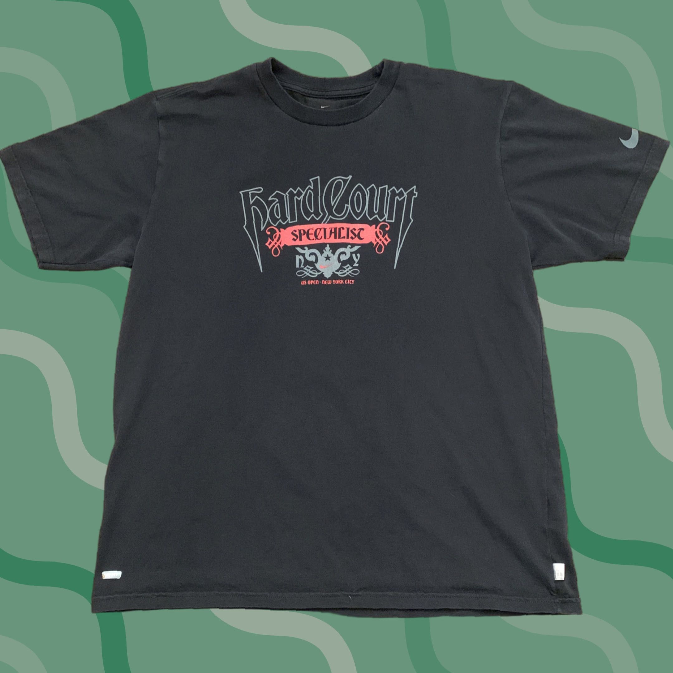 Nike Rare Nike US Open New York Hard Court Specialist T Shirt Size L Size US L / EU 52-54 / 3 - 1 Thumbnail