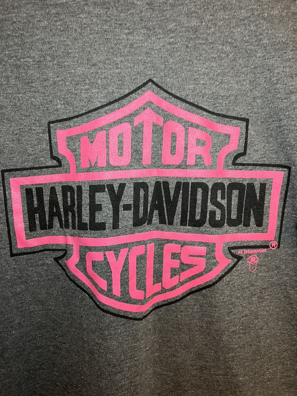 Harley Davidson Vintage Harley Davidson large pink logo t-shirt Size US XL / EU 56 / 4 - 5 Thumbnail