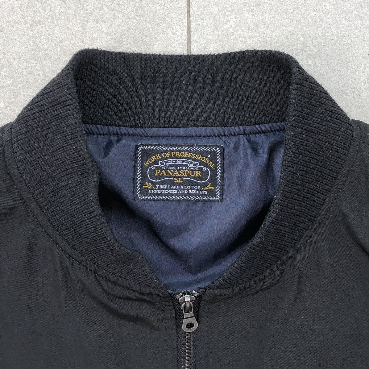 Japanese Brand Vintage Panaspur Ma-1 Black Bomber Jacket Big Size : 5L Size US XXL / EU 58 / 5 - 8 Thumbnail