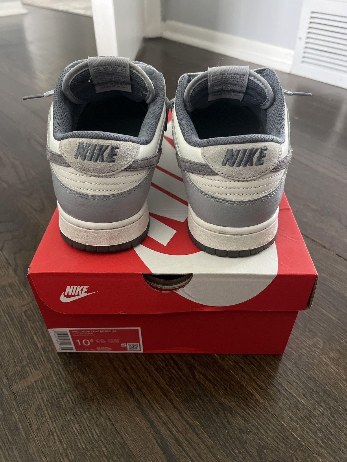 Nike Nike Dunk Low Light Carbon Size US 10.5 / EU 43-44 - 4 Thumbnail