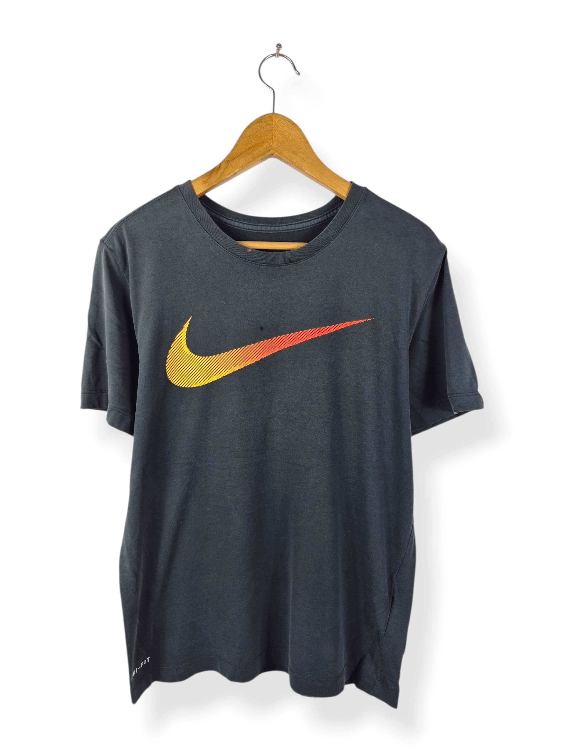 Nike ✅ Nike Big Swoosh Big Logo Tee Size US M / EU 48-50 / 2 - 1 Thumbnail