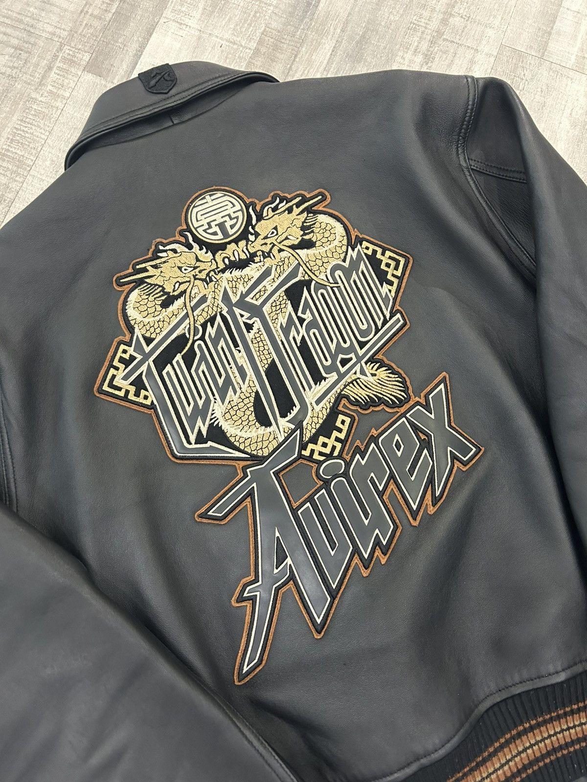 Avirex Avirex Twin Dragon Leather Bomber Jacket Size US L / EU 52-54 / 3 - 6 Thumbnail