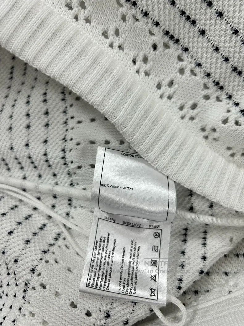Chanel Chanel Hollow-out white knitted skirt Size 26" / US 2 / IT 38 - 4 Thumbnail