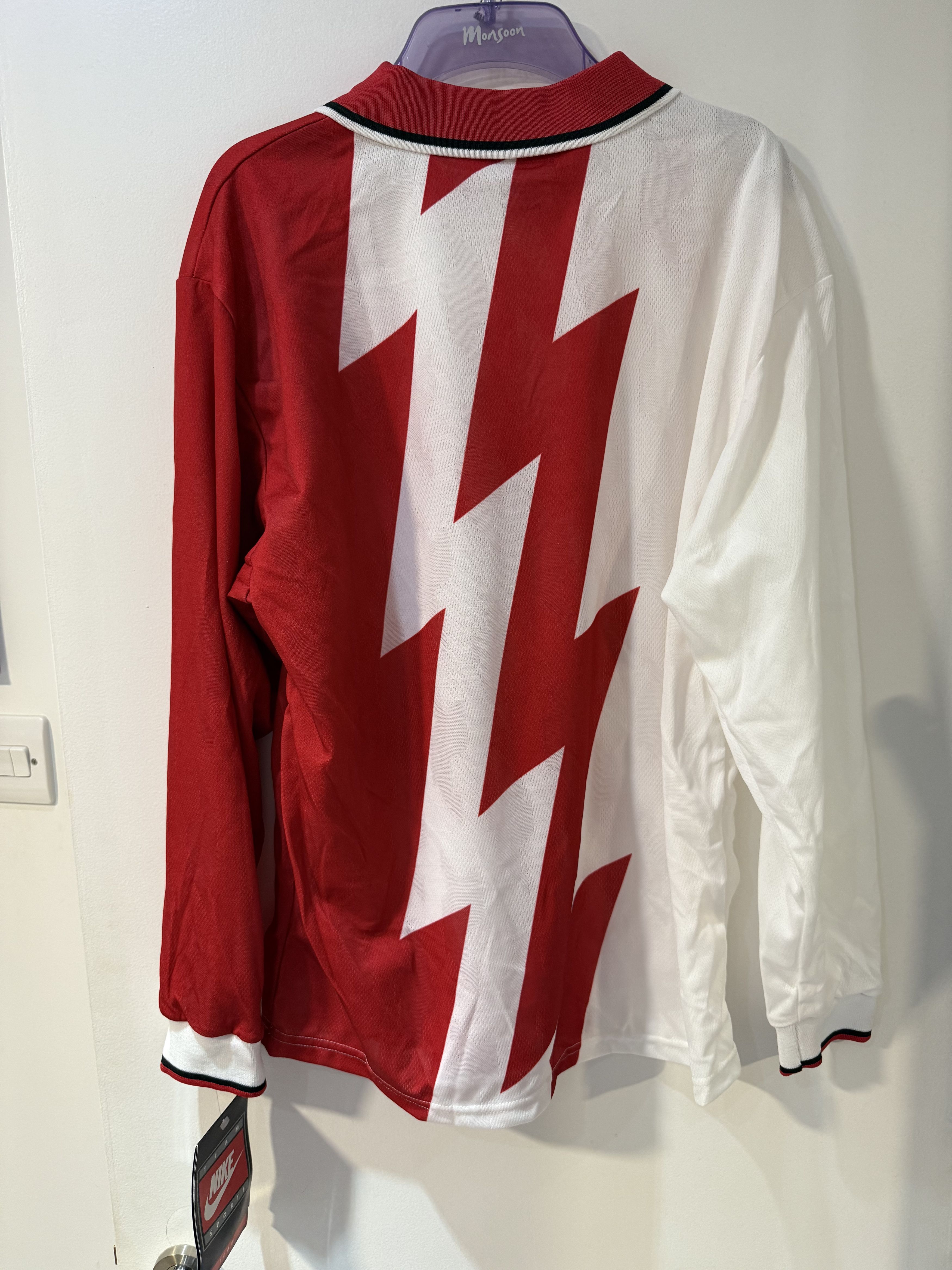 Nike Nike 'Sabah' template football jersey 1995 Lightning Red - M Size US M / EU 48-50 / 2 - 2 Thumbnail