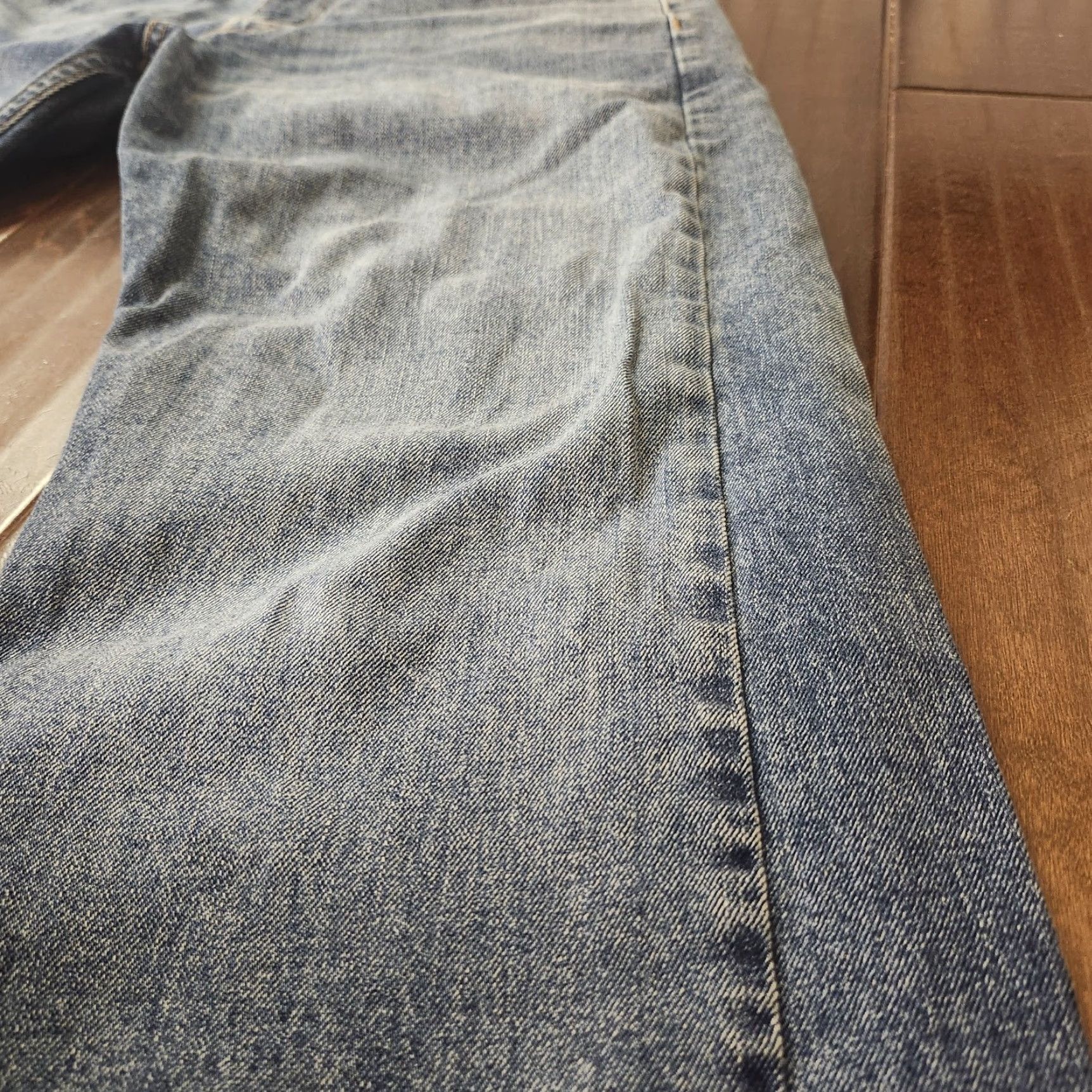 Levi's Levi's Signature Loose Jeans Mens 33x30 Blue Straight Leg Faded 5-Pocket USA 90s City Mens Size US 33 - 6 Thumbnail