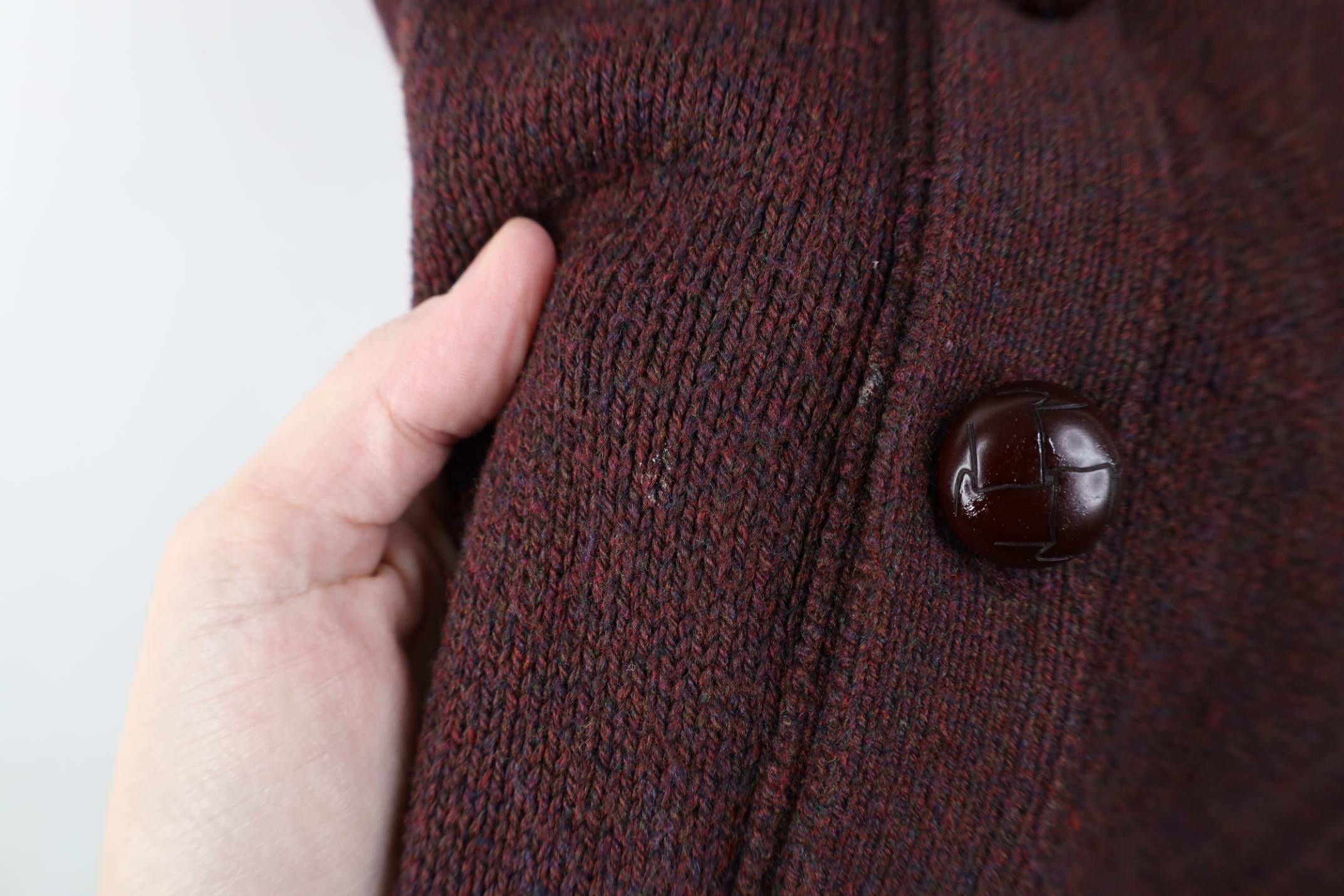 Vintage Vintage 90s Streetwear Ribbed Cable Knit Sweater Vest Red Size US L / EU 52-54 / 3 - 6 Thumbnail