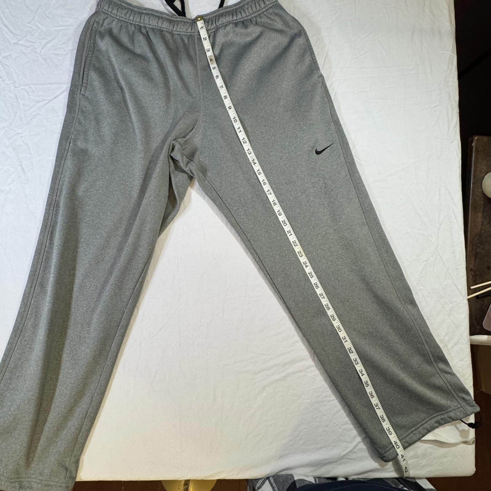 Nike Nike Therma-Fit Pants Men XL Drawstring Track Ankle Zip Gray Size US 36 / EU 52 - 9 Thumbnail