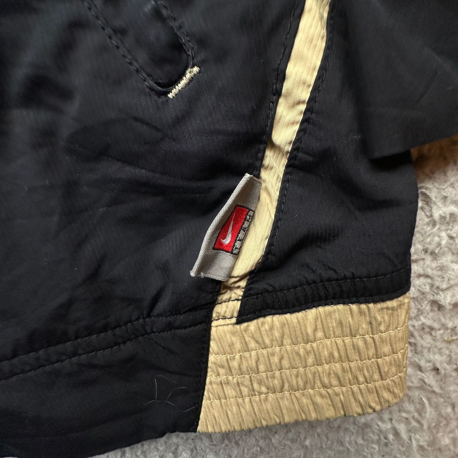 Nike Nike Team Fit Storm Purdue Boilermakers 1/4 Zip Windbreaker Size US L / EU 52-54 / 3 - 7 Thumbnail