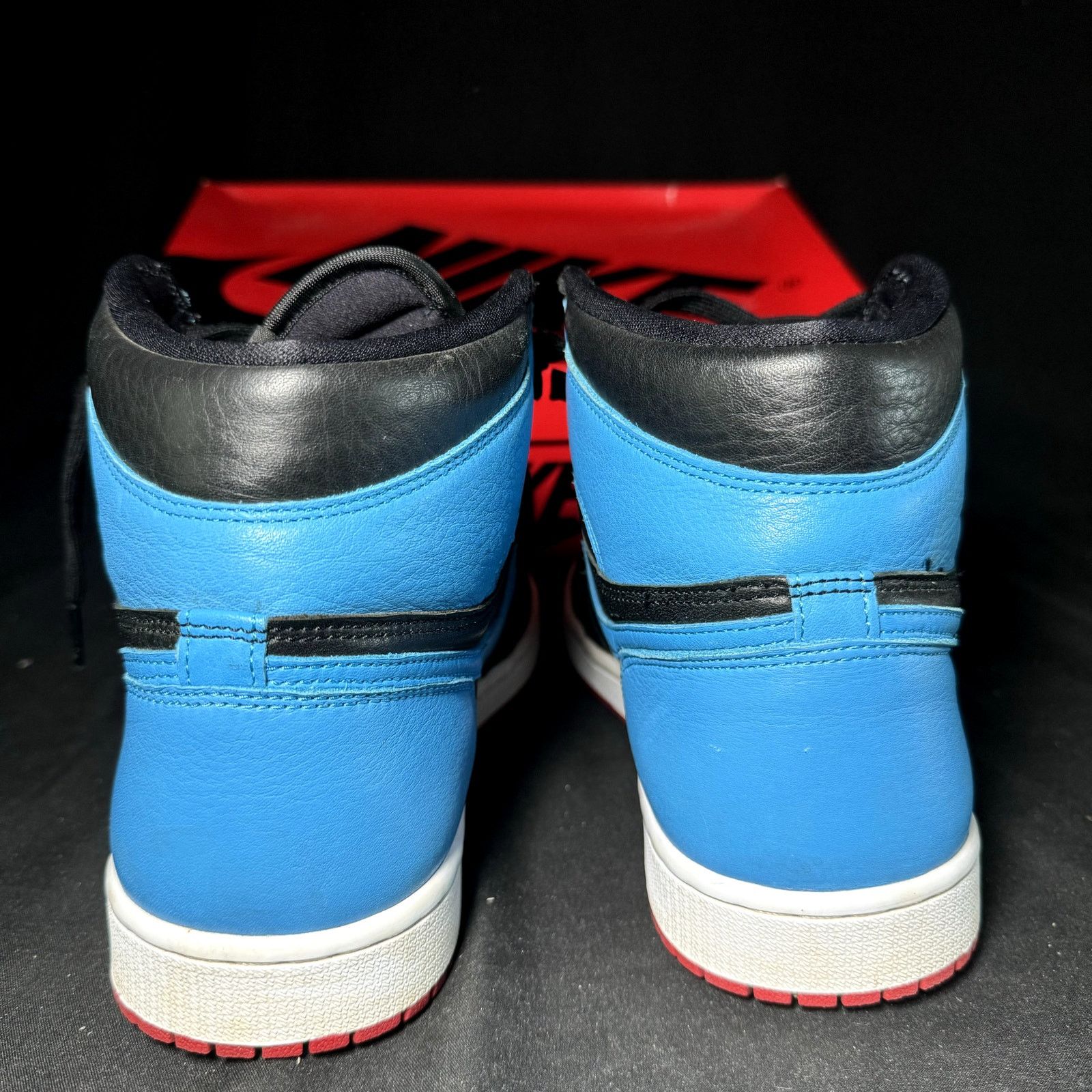 Jordan Brand × Nike Size 11.5 - Nike Air Jordan 1 High OG NC to Chi 2020 Shoes Size US 11.5 / IT 41.5 - 5 Thumbnail