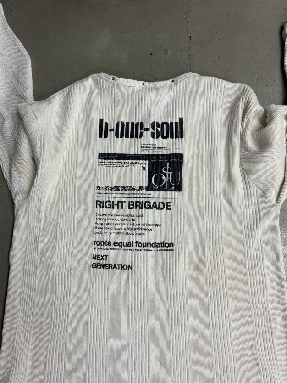 Vintage Y2k B One Soul Projects Printed