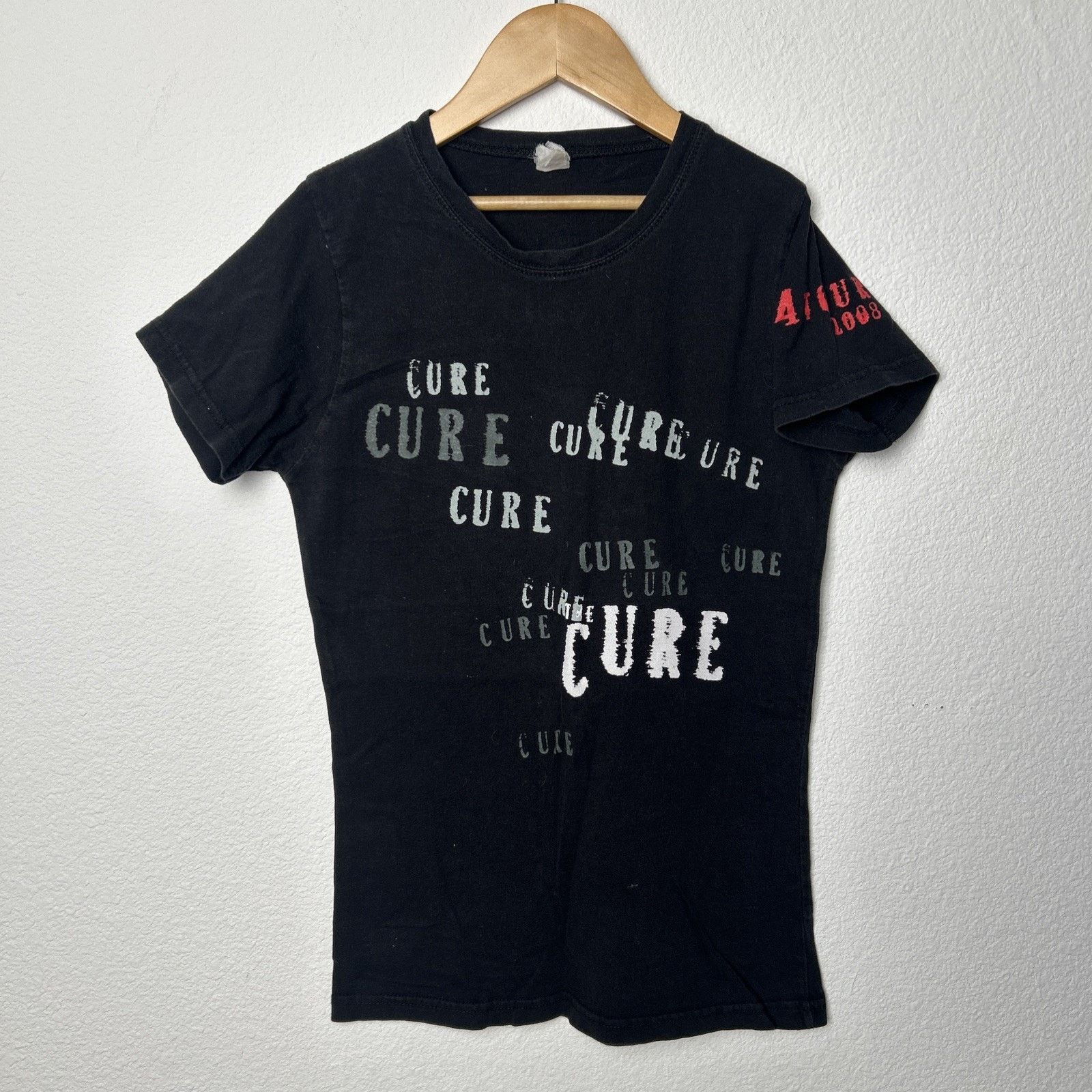 Vintage The Cure 4 Tour 2008 World Tour T-Shirt Women XS/SMALL Size XS / US 0-2 / IT 36-38 - 1 Thumbnail