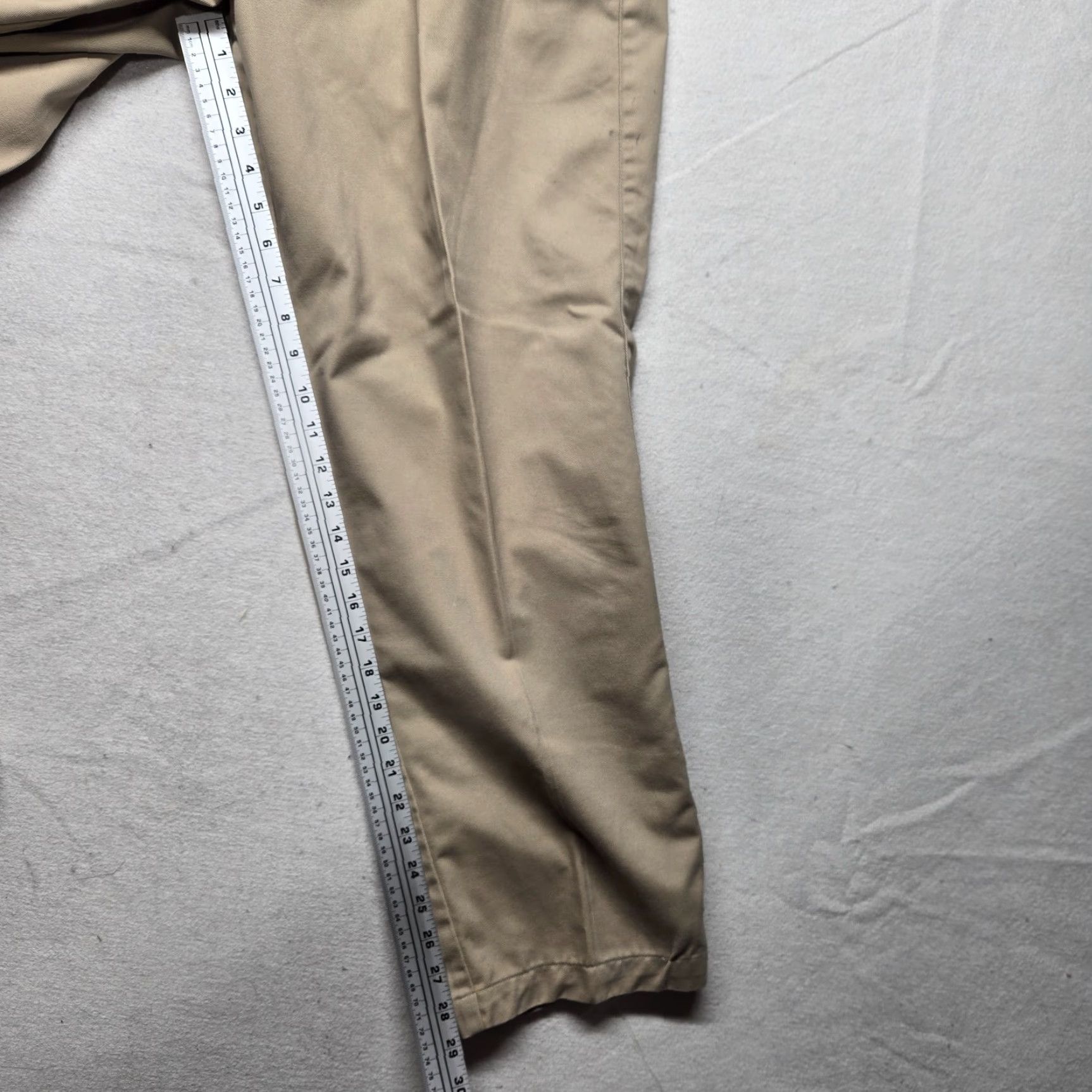 Vintage VINTAGE Puritan Pants Men 36x30 Chino Straight Regular Beige 36" Inseam 30" Cotton Polyester Easy Care Belt Loops Front Pleated Work Casual Size US 36 / EU 52 - 6 Thumbnail
