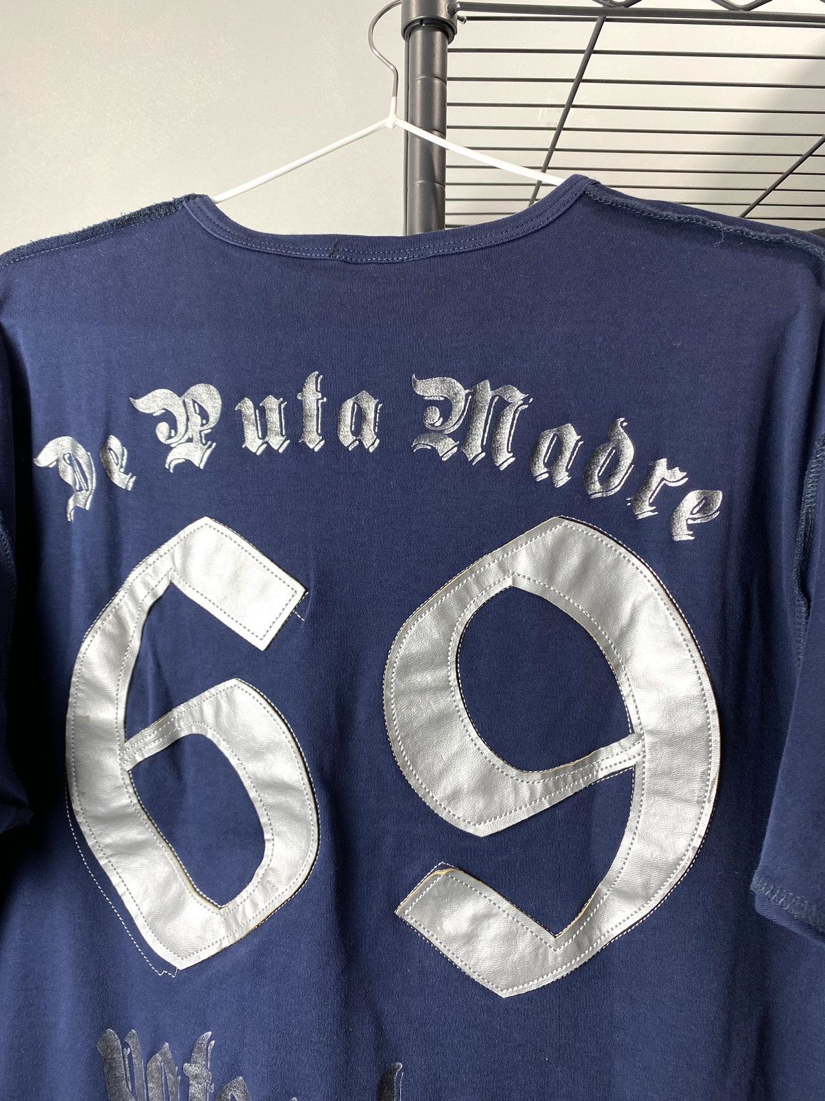 Christian Audigier Rare Y2K De Puta Madre 69 Porn Star T Shirt Hook Ups Size US L / EU 52-54 / 3 - 3 Thumbnail
