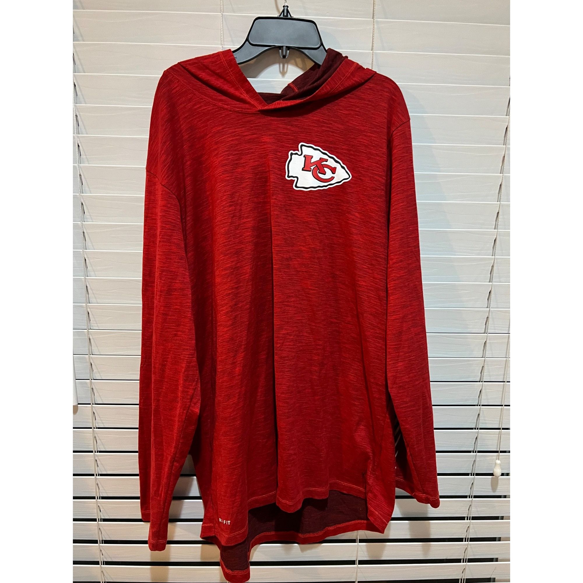 Nike Nike Kansas City Chiefs Hoodie - Size L Size US L / EU 52-54 / 3 - 1 Thumbnail