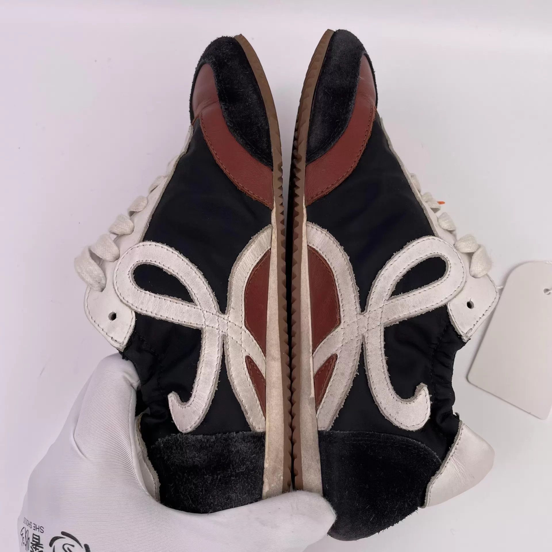 Loewe LOEWE color blocked sneaker 37 260516WRRFD04 Size US 6.5 / IT 36.5 - 9 Thumbnail