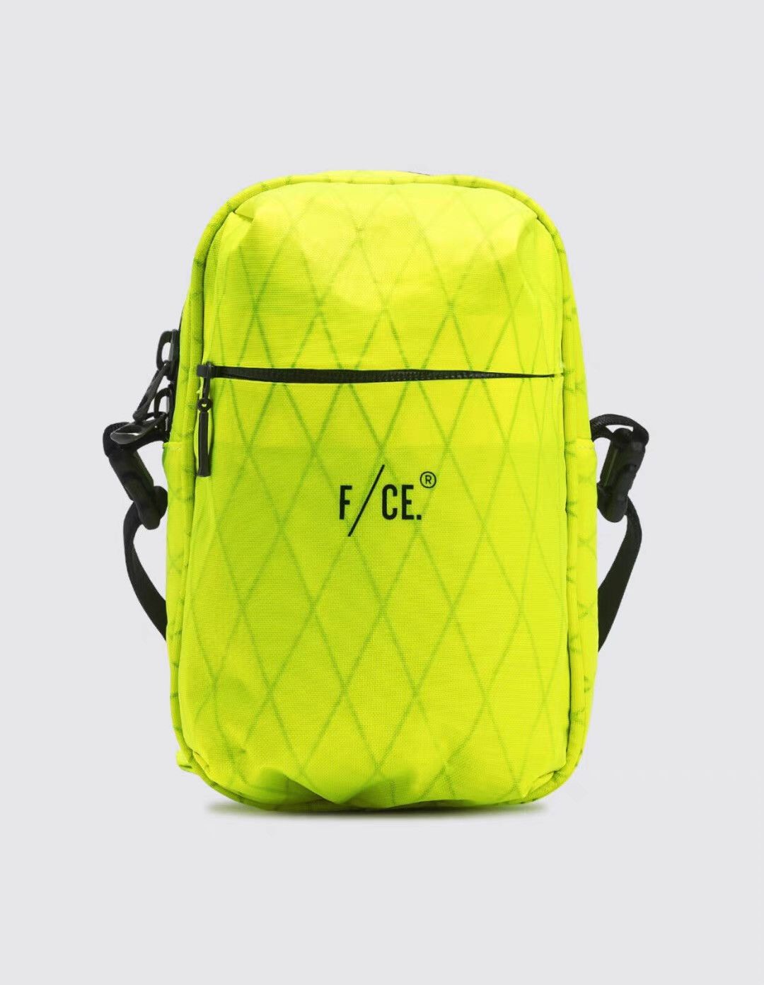 F/CE F/CE. F/CE. XPAC CAMERA POUCH Ｑ22 Size ONE SIZE - 3 Thumbnail