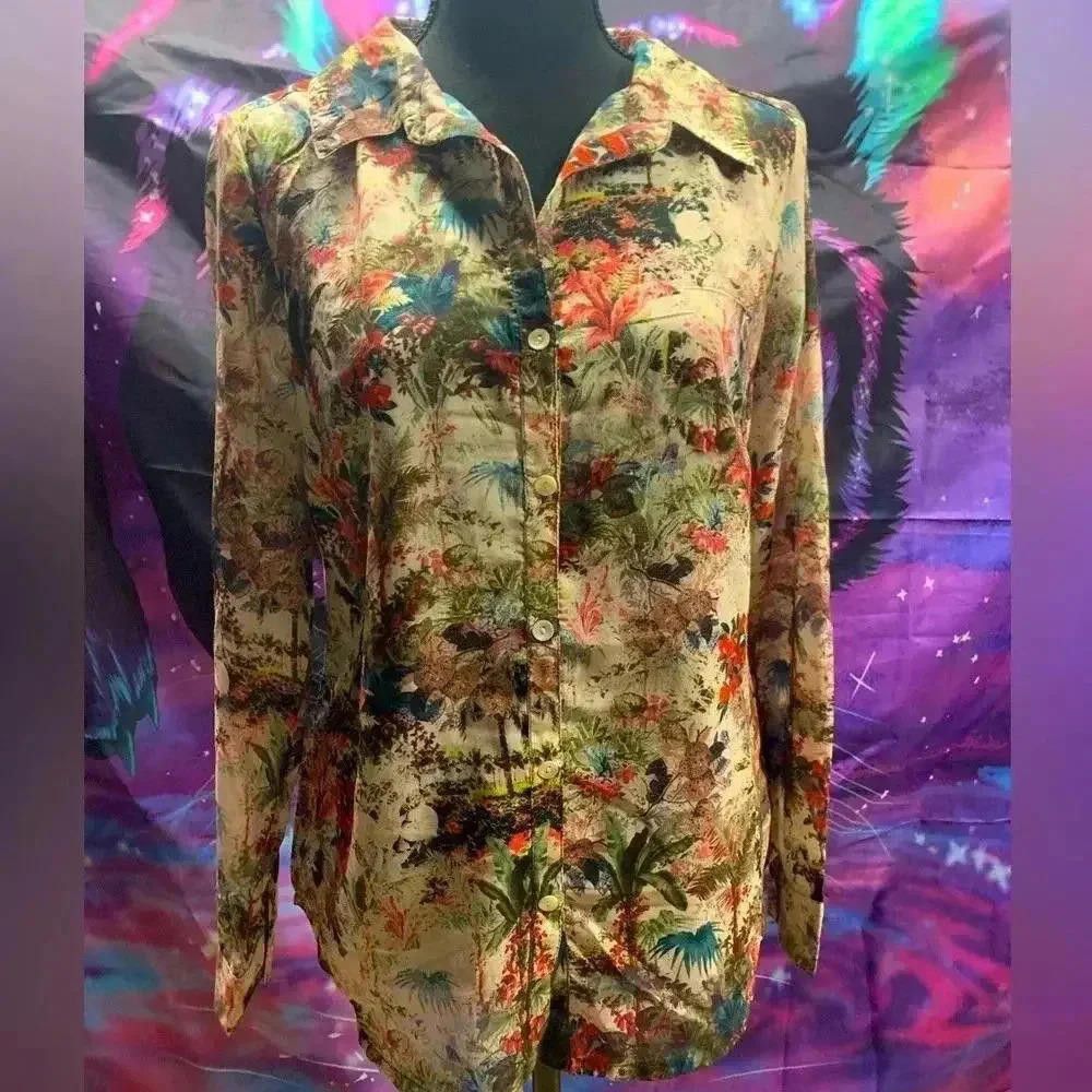 Designer Versatile Floral Print Long Sleeve Shirt by Yerse Size M / US 6-8 / IT 42-44 - 1 Thumbnail