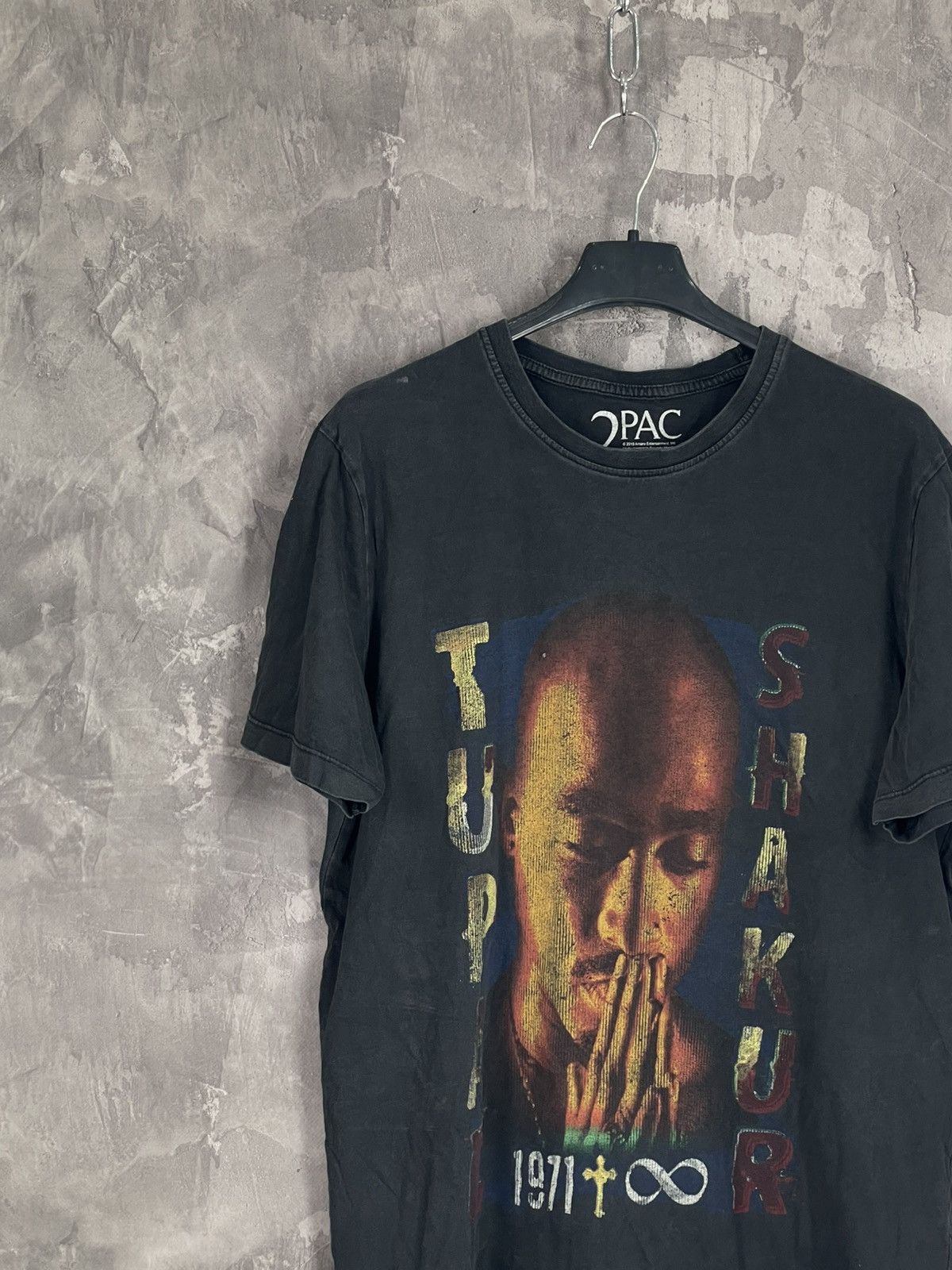 Band Tees Vintage 2Pac Tupac Shakur RIP Graphic Tee T-shirt 90s Size US S / EU 44-46 / 1 - 3 Thumbnail
