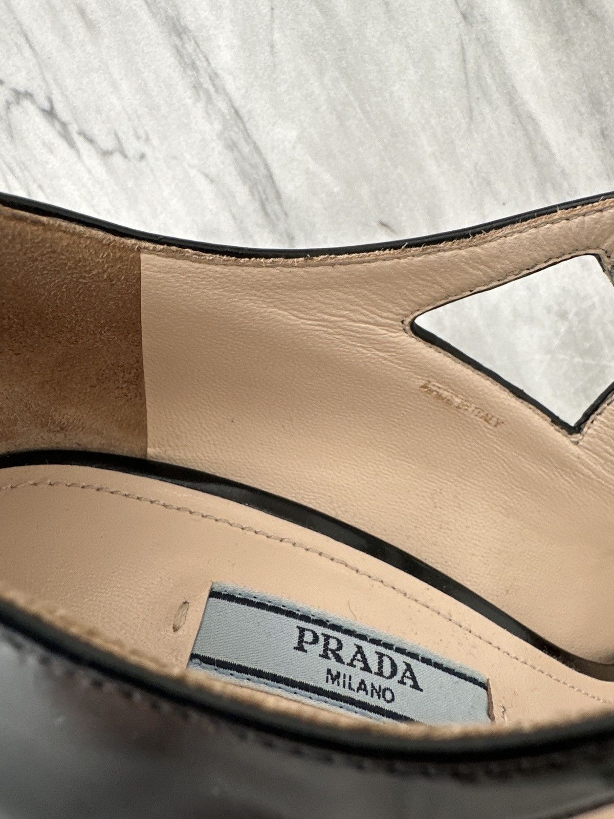 Prada Prada "Archive" 2015 Collectible Mary Jane Shoes Size US 8 / IT 38 - 12 Thumbnail