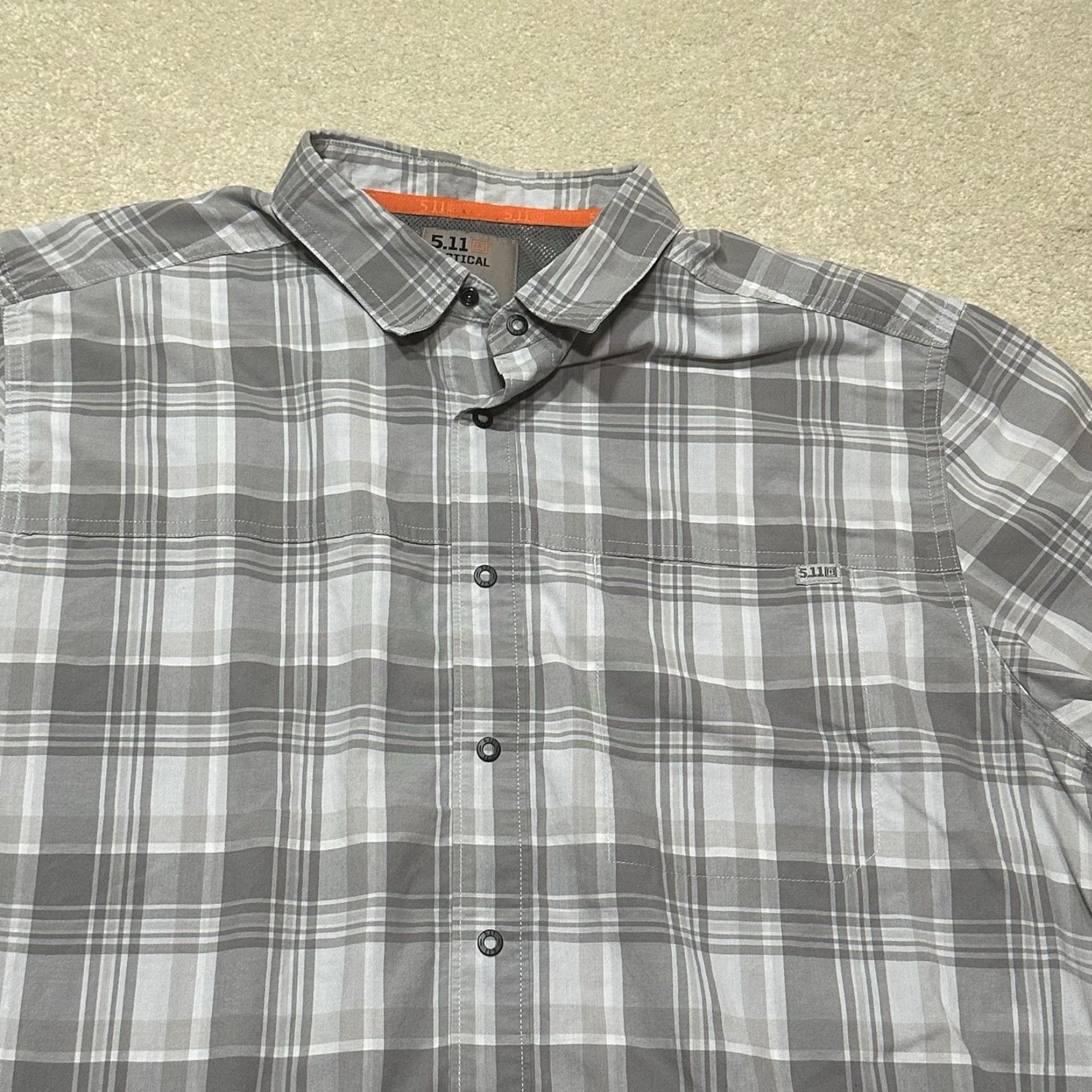 Vintage 5.11 Tactical Snap Up Shirt Mens L Gray Plaid Button-Up Short Sleeve Size US L / EU 52-54 / 3 - 2 Thumbnail