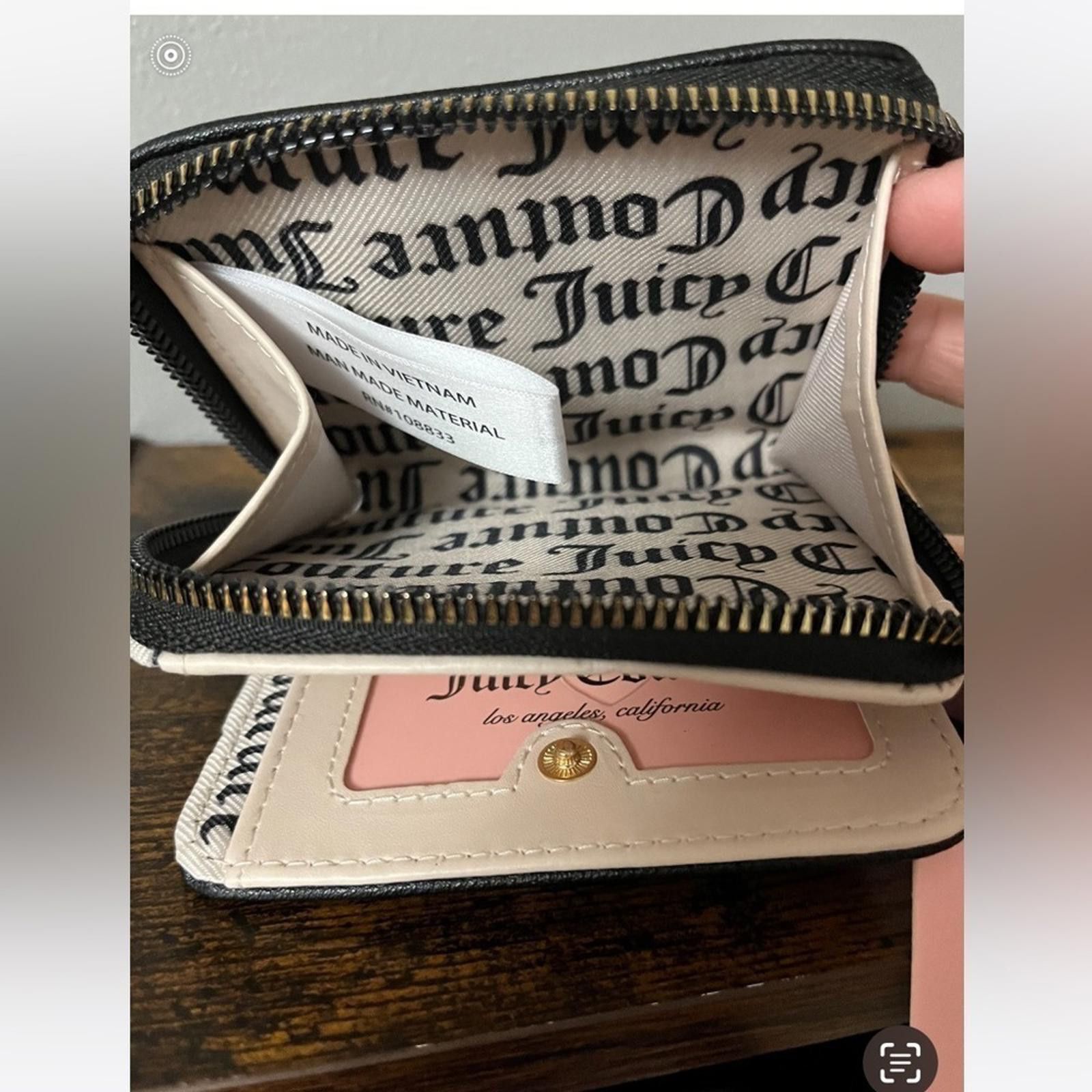 Juicy Couture Jeans Juicy Couture Women's Black and Gold Bifold Wallet NWT Size ONE SIZE - 4 Thumbnail