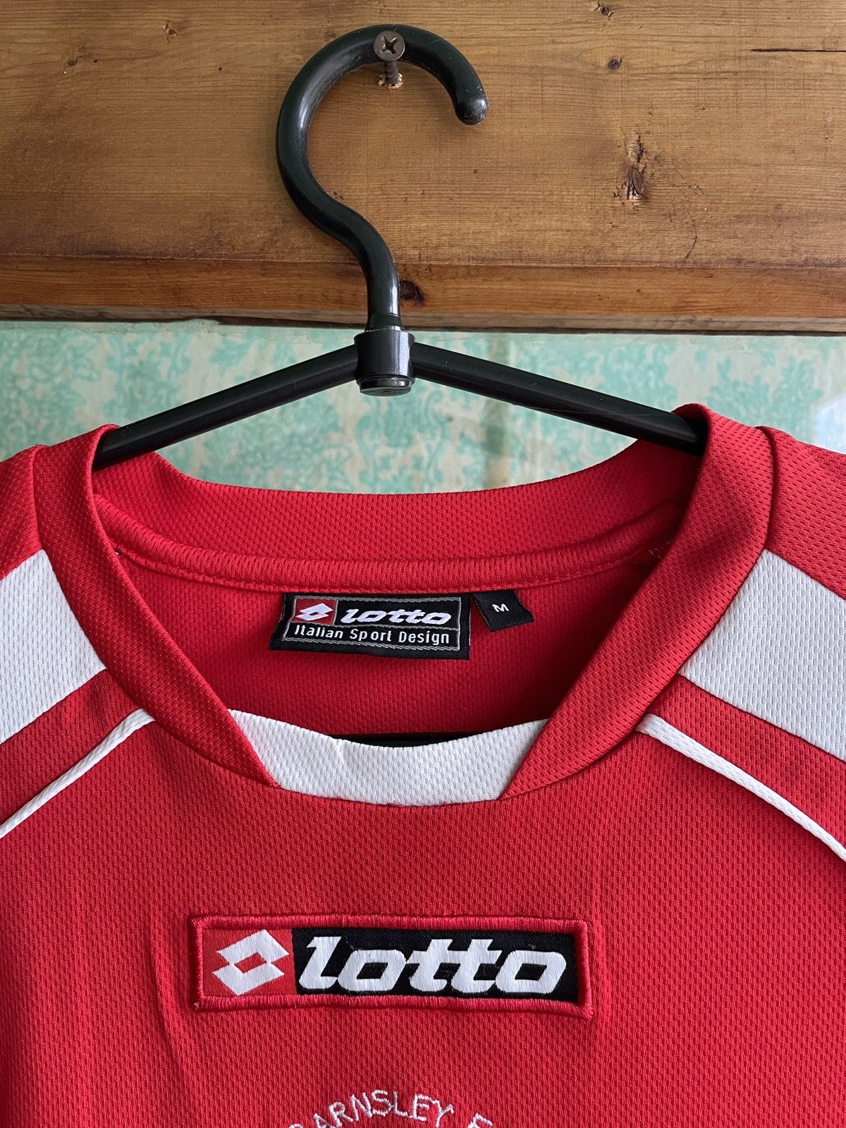 Lotto Sport BARNSLEY 2008/09 HOME IAIN HUME FOOTBALL SHIRT LOTTO JERSEY Size US M / EU 48-50 / 2 - 5 Thumbnail