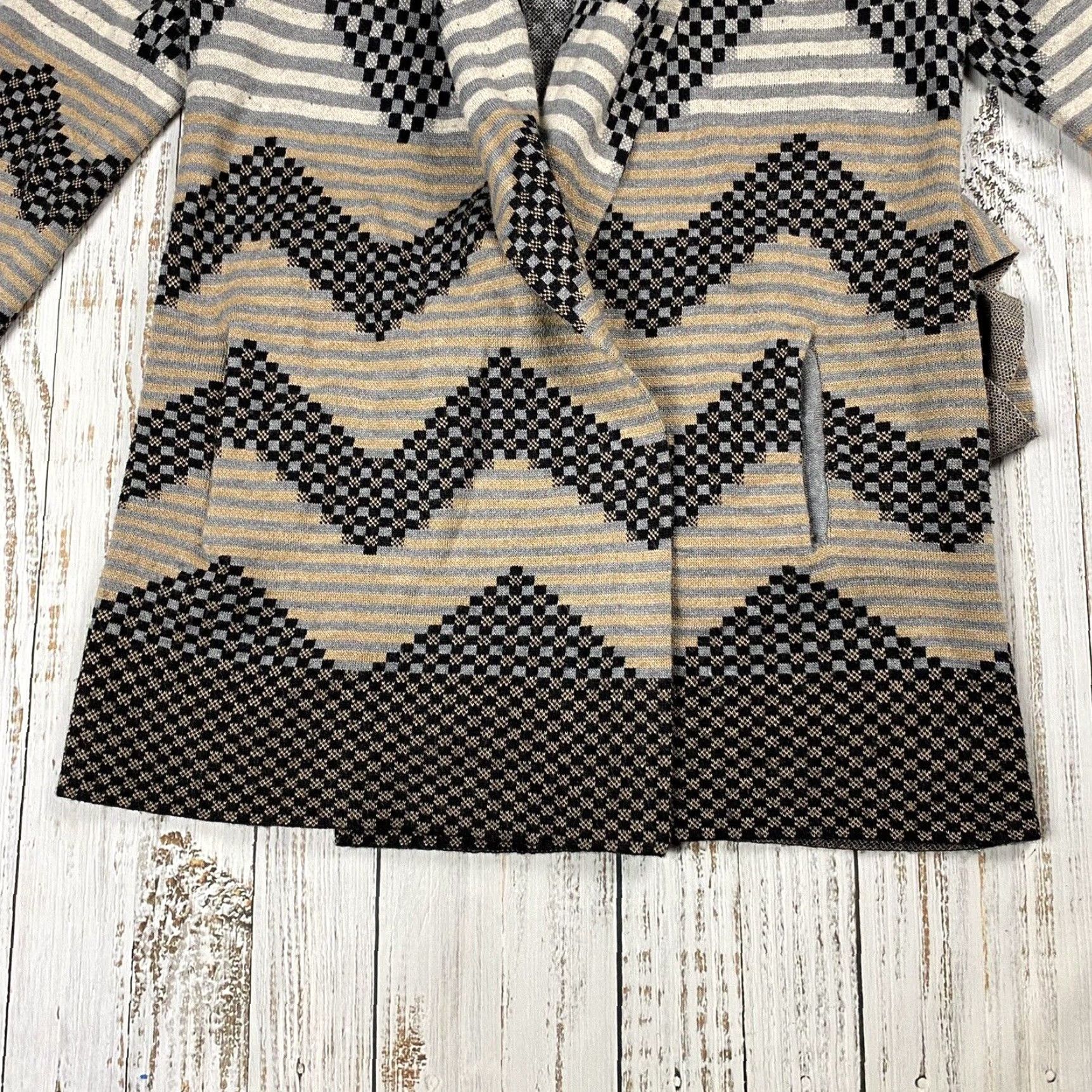 Anthropologie Anthropologie Field Flower Women’s Cardigan Sweater M Long Sleeve Striped Chevron Wool Multicolor Aztec Fall Winter Size M / US 6-8 / IT 42-44 - 3 Thumbnail