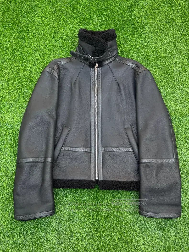 Vetements Vetements Sheepskin Fur Coat Jacket Size US S / EU 44-46 / 1 - 1 Thumbnail