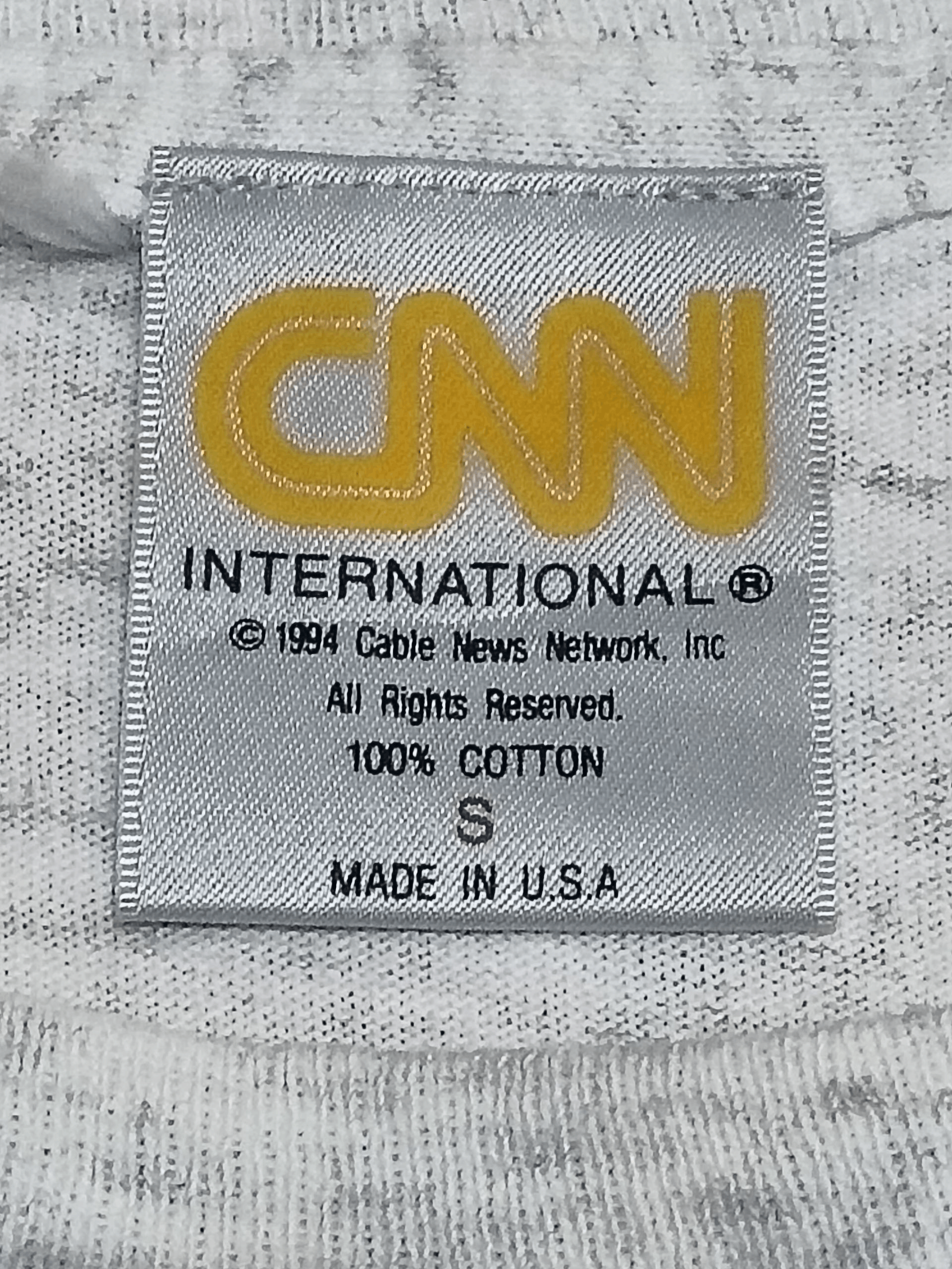 Vintage VINTAGE 80s CNN SHIRT Size US S / EU 44-46 / 1 - 2 Thumbnail