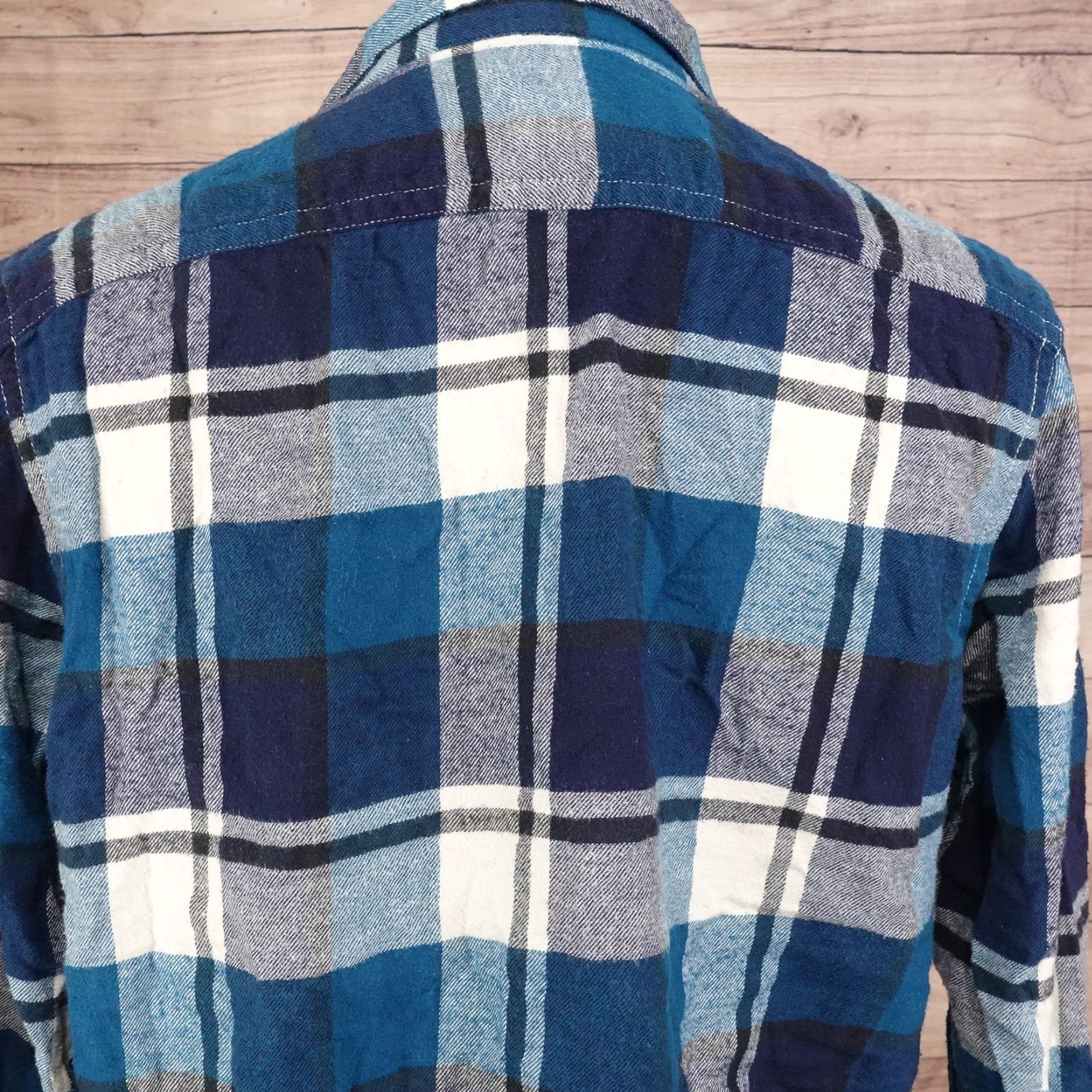 American Eagle Outfitters VINTAGE American Eagle Outfitters Shirt Mens Large Blue Plaid Flannel Long Sleeve Casual Classic Fit Size US L / EU 52-54 / 3 - 5 Thumbnail