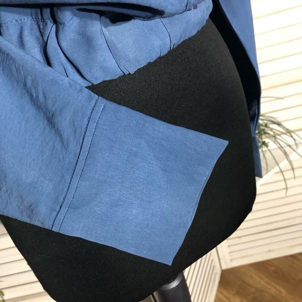 Zara NWOT Zara Cropped Blouse Elastic Waist Blue long sleeves S Size S / US 4 / IT 40 - 8 Thumbnail